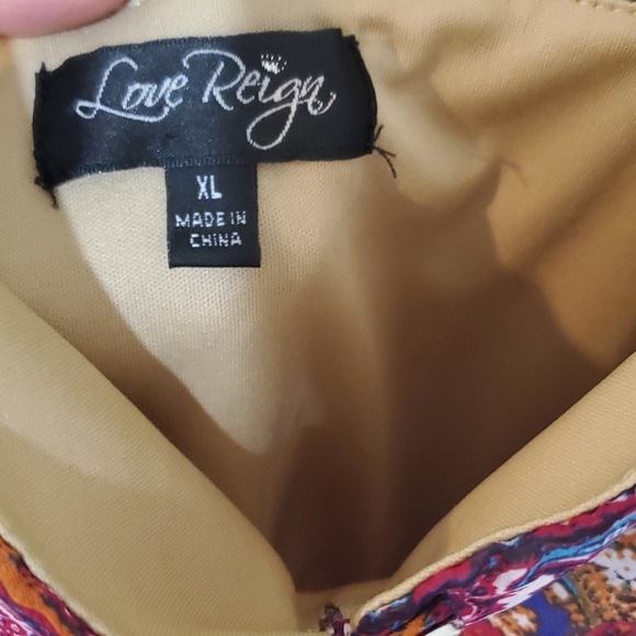 Love Reigns  Paisley style print size extra large - Picture 7 of 8